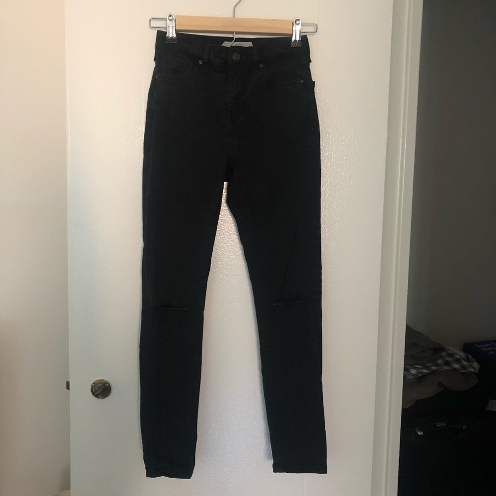 Topshop Jamie skinny jeans with ripped knees